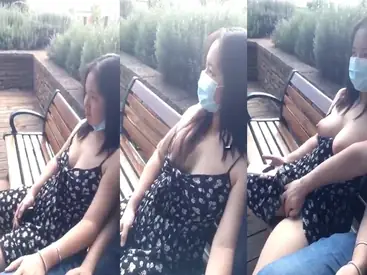Ngentot di Taman Remas Toket Liar Berani Banget